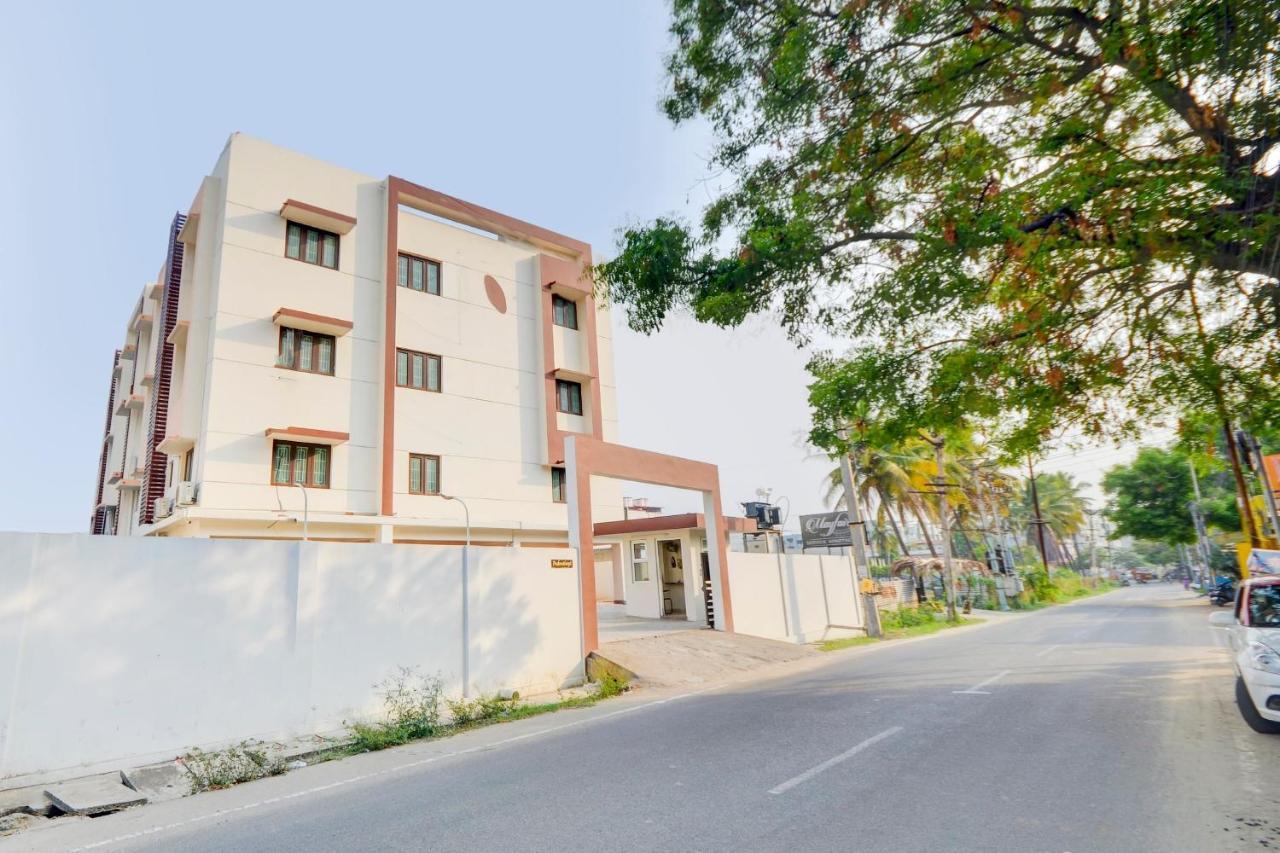 Mayfair Service Apartments Коимбаторе Екстериор снимка